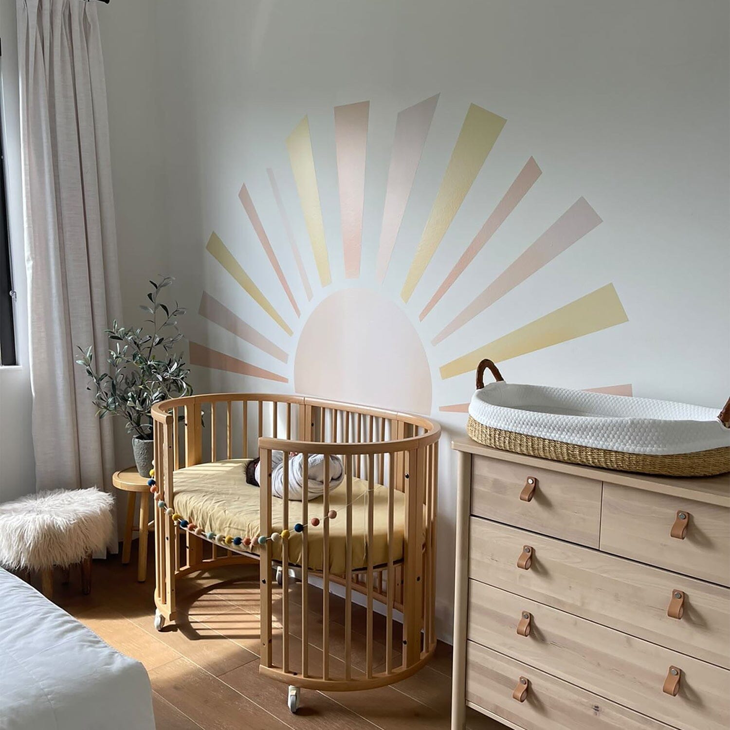 Cool Walls, Hot Trends: Must-Have Summer Wall Decor Ideas