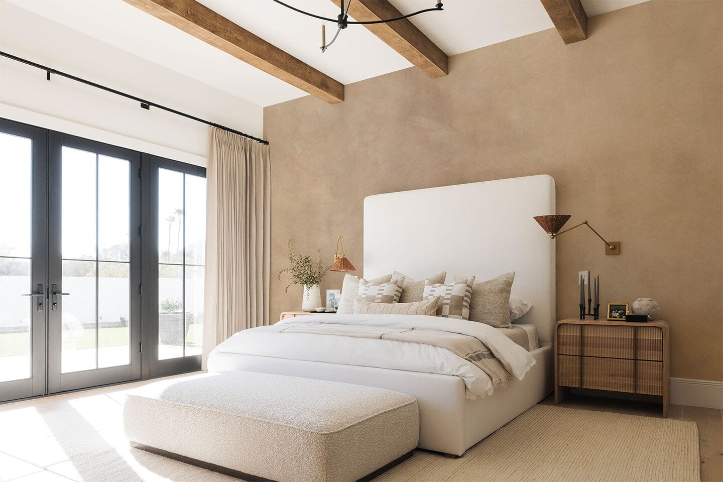 5 Minimalist Wallpaper Ideas + How to Install Peel and Stick Wallpaper