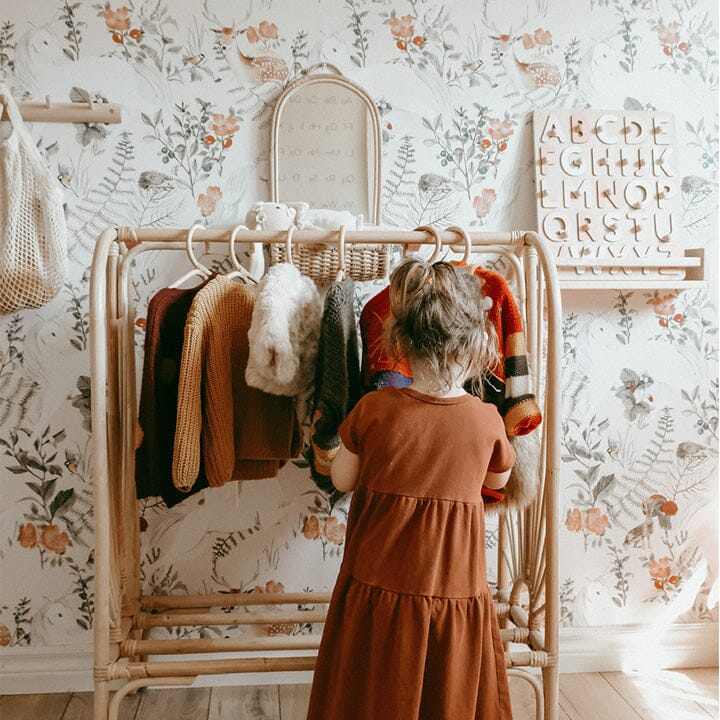 Trendy Peel And Stick Wallpaper Ideas For Girls Rooms trendy-peel-and-stick-wallpaper-ideas-for-girls-rooms